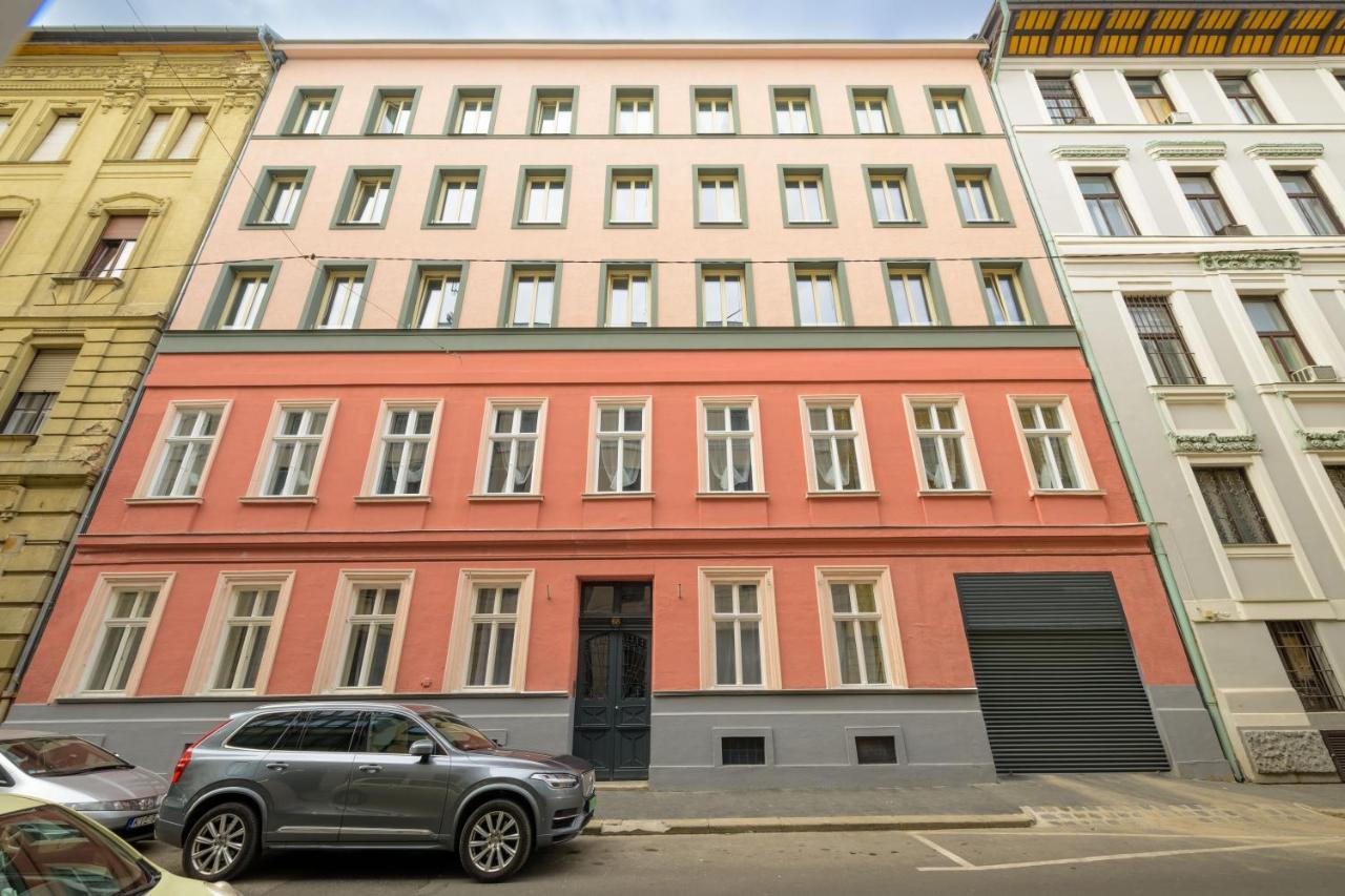 Millenium Spa Relax Apartment Budapest Exterior photo